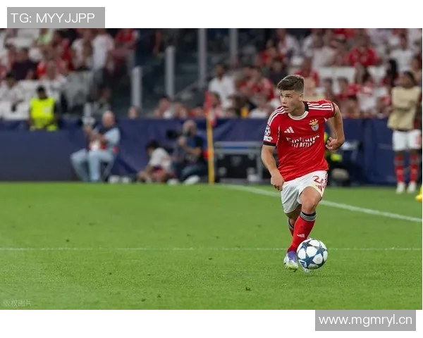 圣吉罗斯后卫痛心4球惨败呼吁球队重振士气迎接欧冠挑战