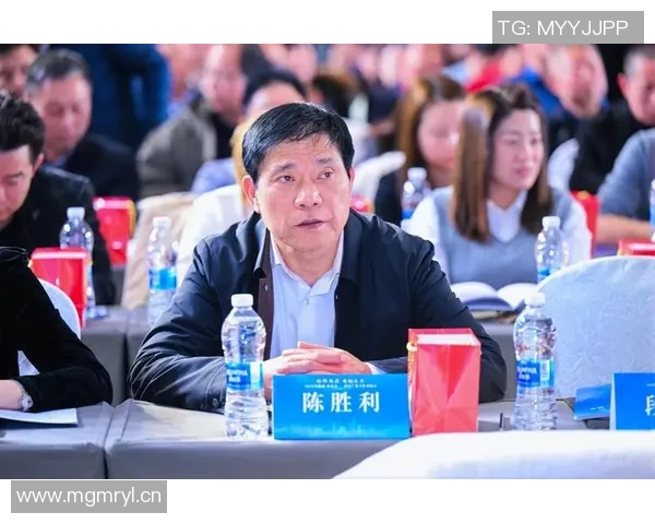 张源亲自送别塞蒂恩期待未来继续交流与指导