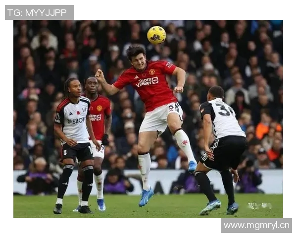 罗马诺罕见长文力挺马奎尔鼓励他勇敢追梦不惧世人指责