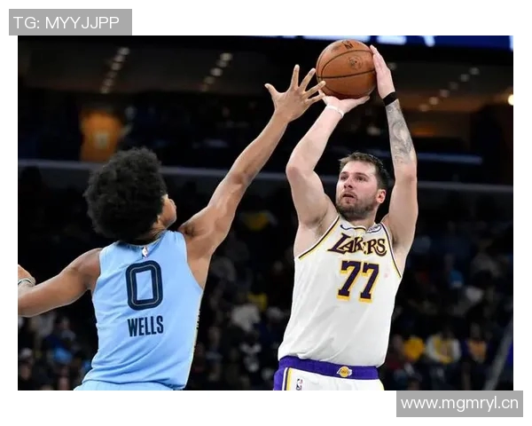 里夫斯谈东契奇交易震惊感受认为他正在逐步适应新环境 里夫斯谈东契奇交易震惊感受认为他正在逐步适应新环境