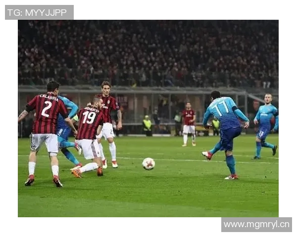 枪手攻势如潮苏维门迪射门中柱埃泽凌空机会被扑救