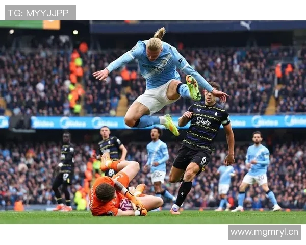 萨维尼奥续约曼城期待再创辉煌渴望赢得更多荣誉与奖杯