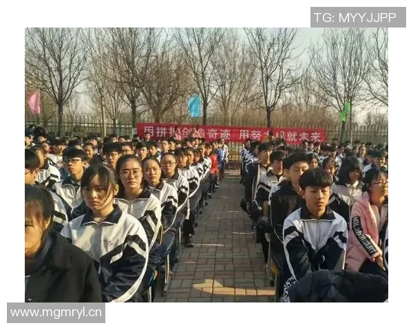 武汉三镇训练纪实：团结拼搏共创辉煌未来的奋斗之路