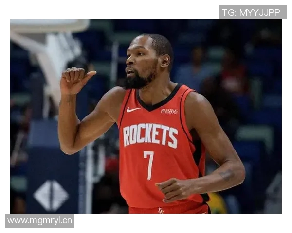 体力没续上杜兰特前三节15中6拿到20分第三节单节3次失误