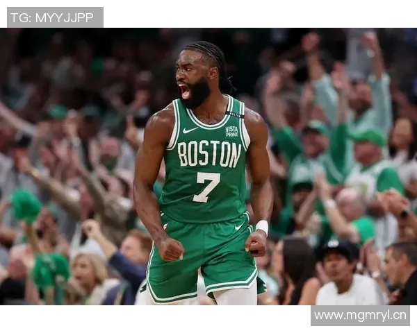 杰伦布朗全能表现助力球队获胜22投10中罚球7中9贡献30分8板8助