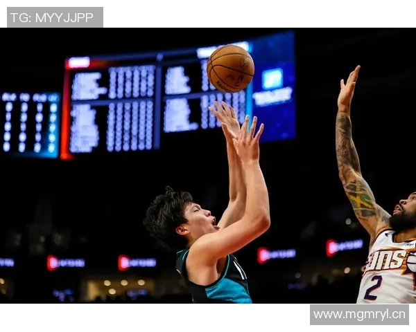 杨瀚森内线表现稳健对火箭两战正负值均为正数展现实力